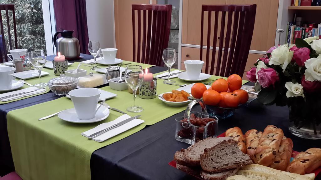 Les Deux Chenes Bed & Breakfast La Chapelle-Sur-Erdre Luaran gambar